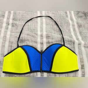 PINK Victoria's Secret Black and Cream Bikini Top